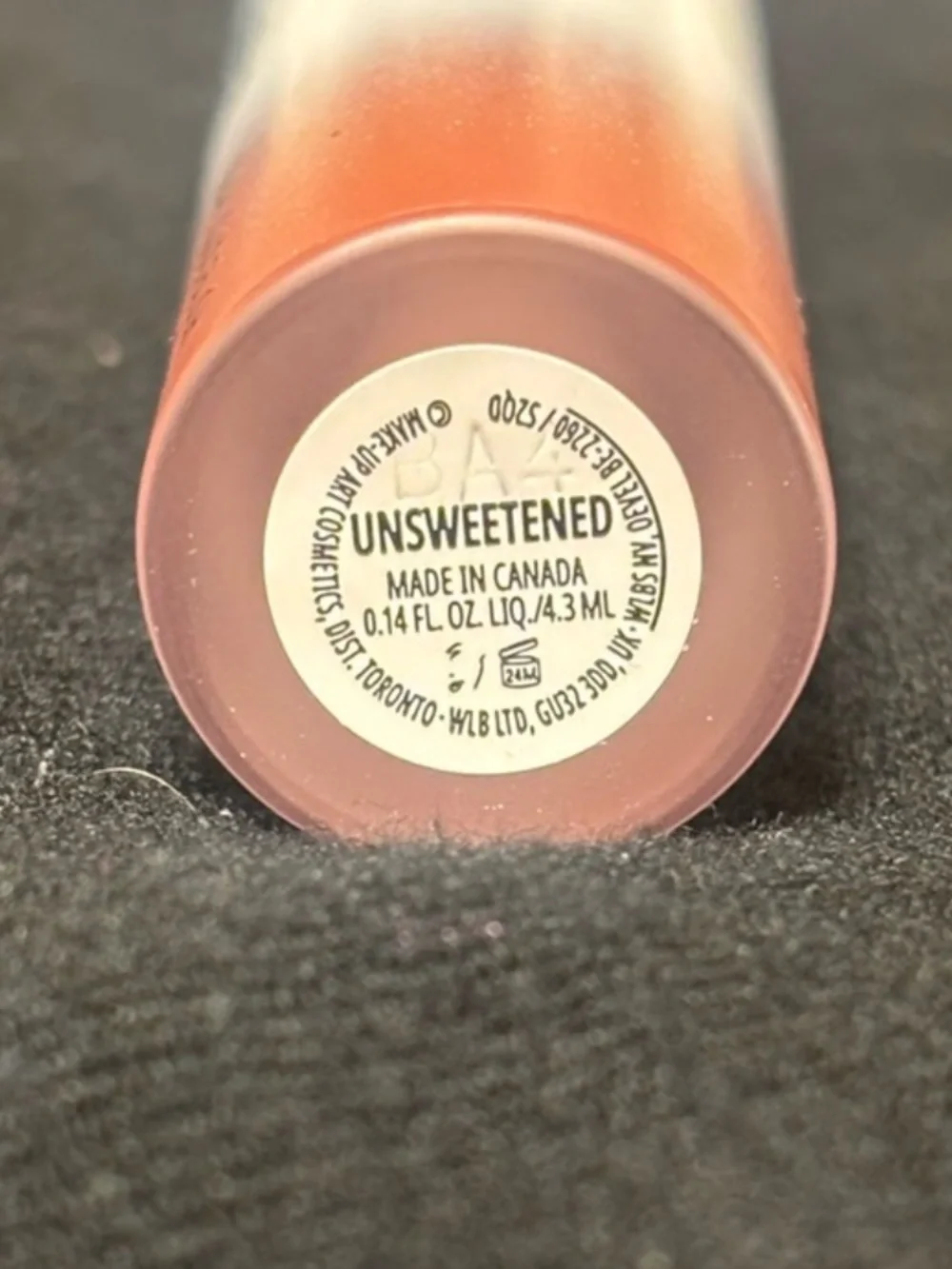 MAC Cosmetics Bundle Bag - Picture 3 of 4